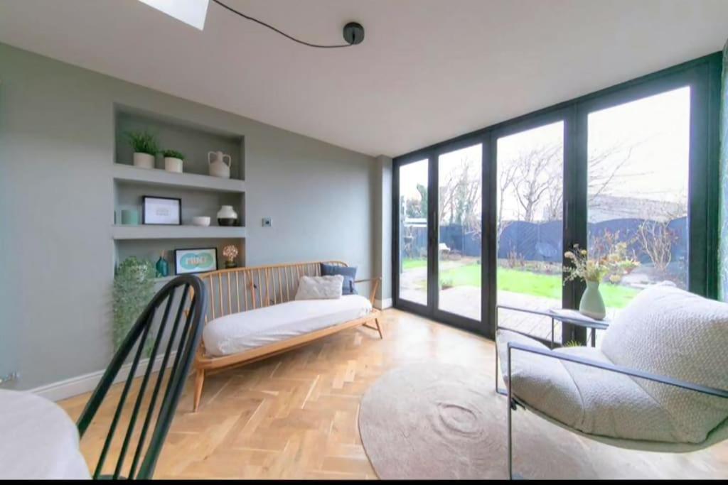Recently Refurbished Home. Poulton-le-Fylde Exterior foto